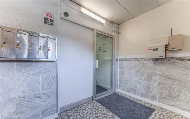 Additional image 7 of 75 South Dr