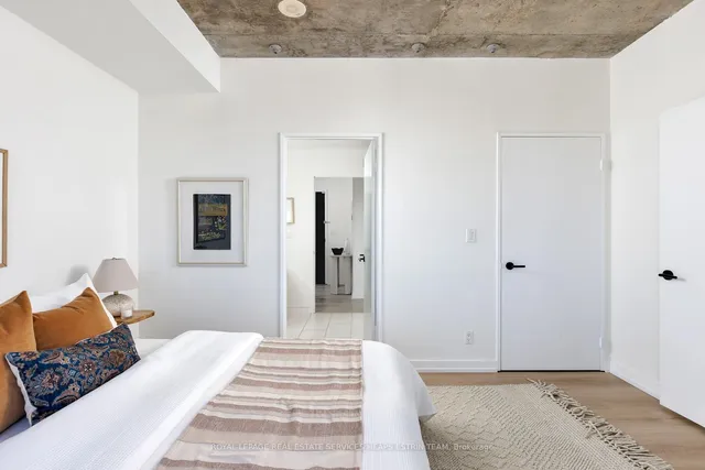 Additional image 30 of 1 Shaw St Unit LPH26