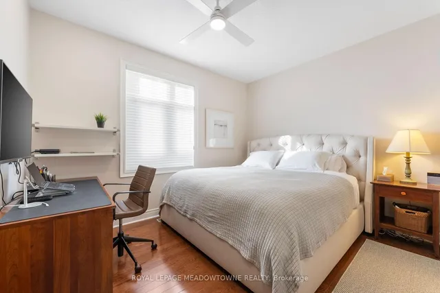 Additional image 32 of 3 Mcnutt St