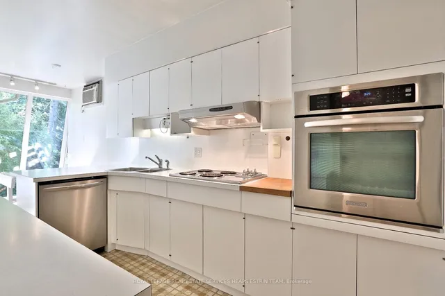 Additional image 8 of 7 Burnham Rd