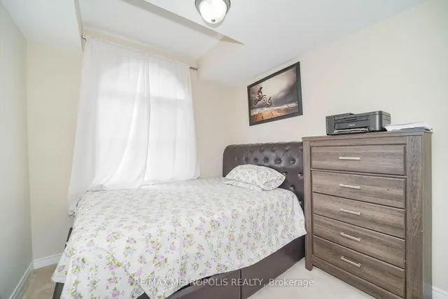 Additional image 37 of 55 Pennycross Cres