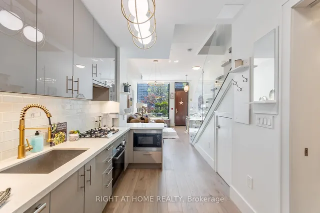 Additional image 16 of 39 Queens Quay Unit 129