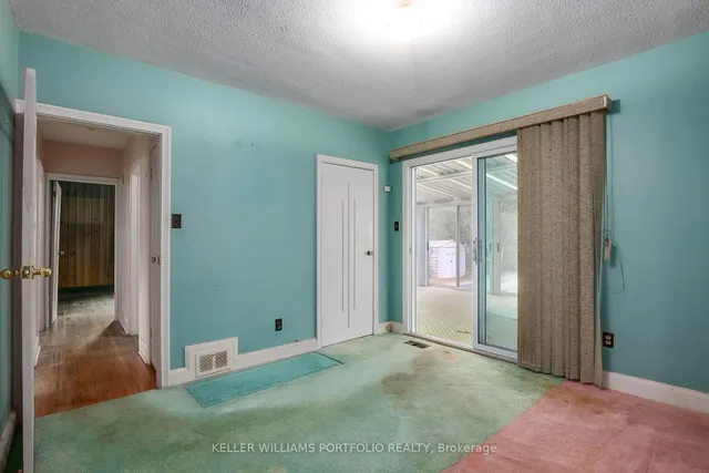 Additional image 15 of 8 Marilyn Ave