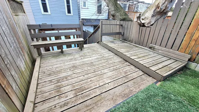 Additional image 40 of 92 Walpole Ave