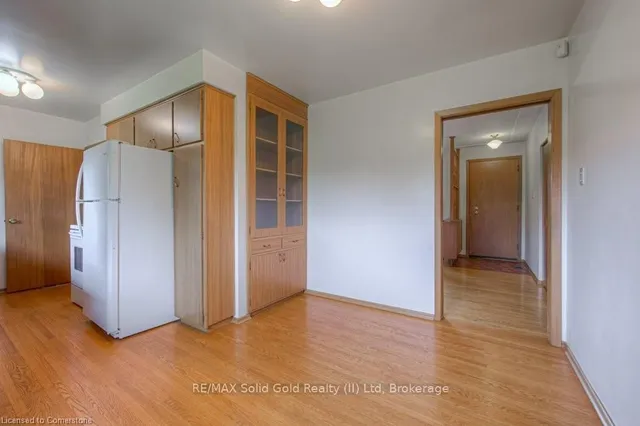 Additional image 13 of 254 Village Rd