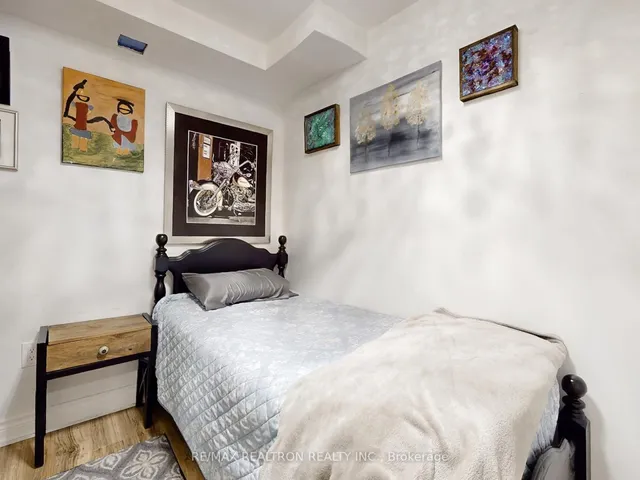 Additional image 43 of 81 Isaac Devins Blvd