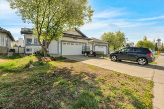 Additional image 4 of 17019 - 115 St NW