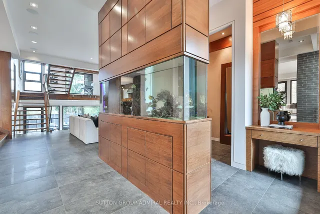 Additional image 3 of 415 Douglas Ave