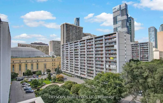 Additional image 33 of 70 Alexander St Unit 802