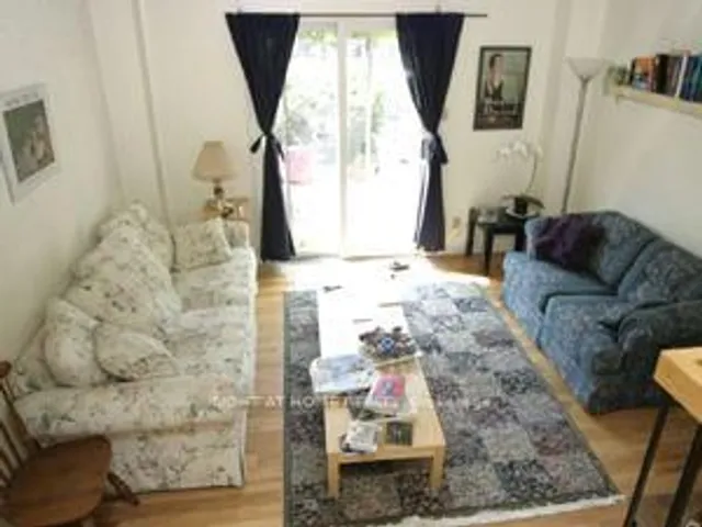 Additional image 2 of 11 Quarry Crt