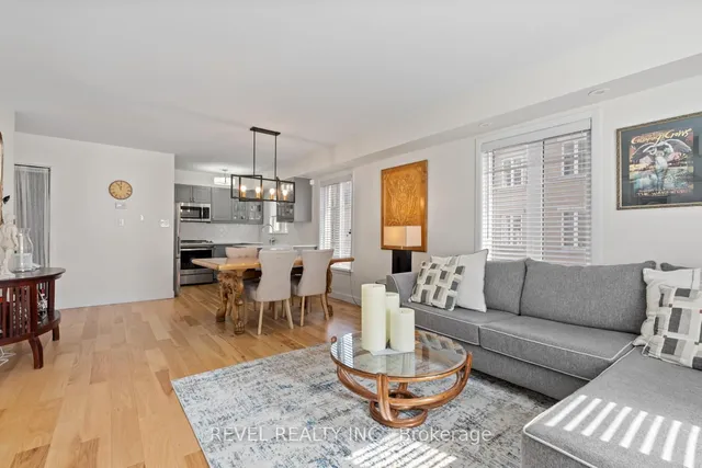 Additional image 6 of 50 Western Battery Rd Unit 918