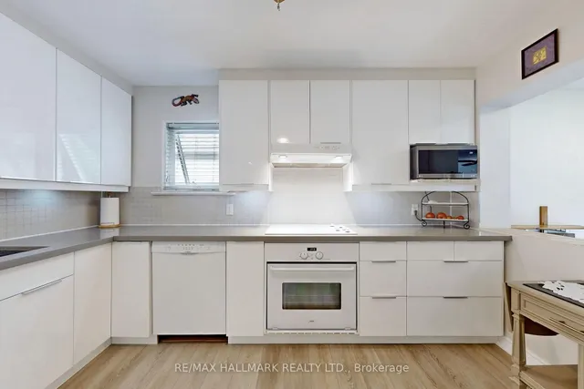 Additional image 7 of 21 Enfield Ave