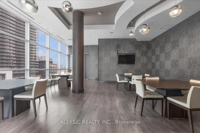 Additional image 32 of 80 Marine Parade Dr Unit 235