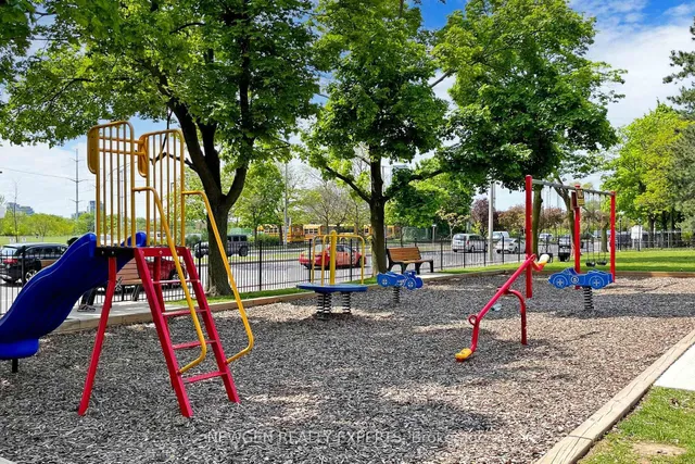 Additional image 38 of 735 Don Mills Rd Unit 1203