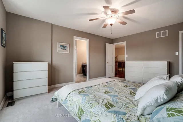 Additional image 23 of 92 Newcombe Rd