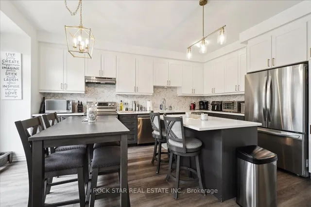 Additional image 10 of 1560 Moira Cres