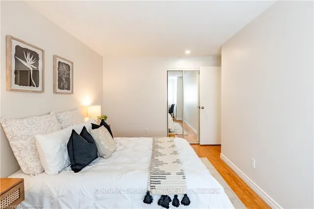 Additional image 19 of 48 Pepperwood Cres