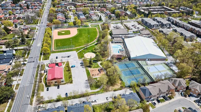 Additional image 46 of 76 Piperbrook Cres