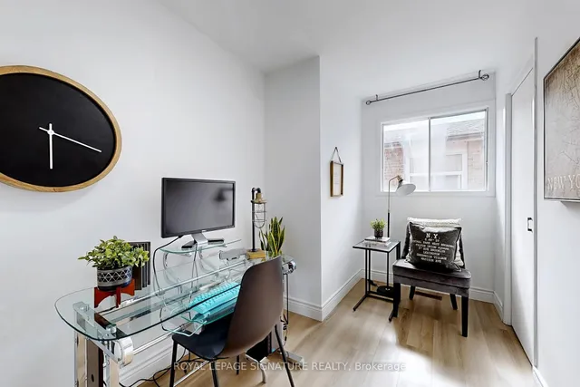 Additional image 9 of 20 Newport Ave