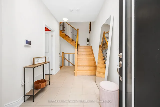 Additional image 2 of 3401 Sixth Line