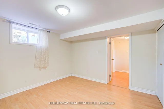 Additional image 40 of 211 Pemberton Ave