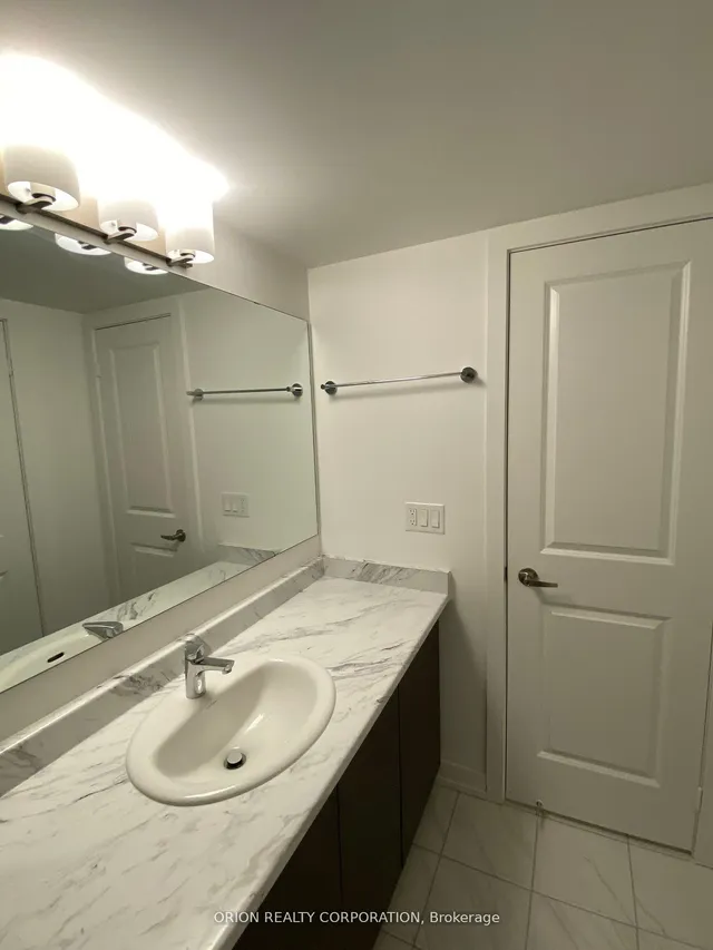 Additional image 32 of 3058 Sixth Line Unit 109