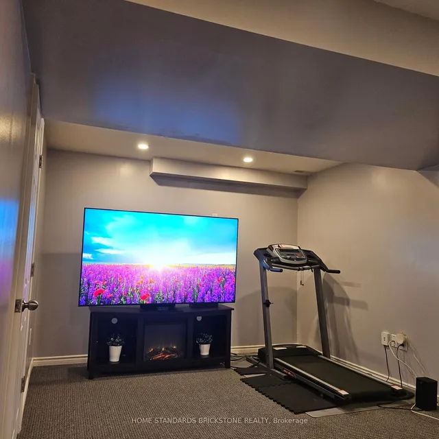 Additional image 41 of 70 Robertson Rd