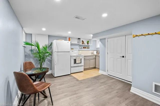 Additional image 37 of 26 Cedar Ave