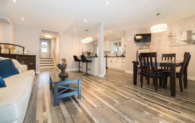 Additional image 10 of 7110 Codlin Ave