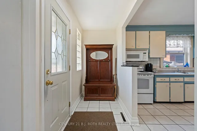 Additional image 3 of 68 Maywood Park