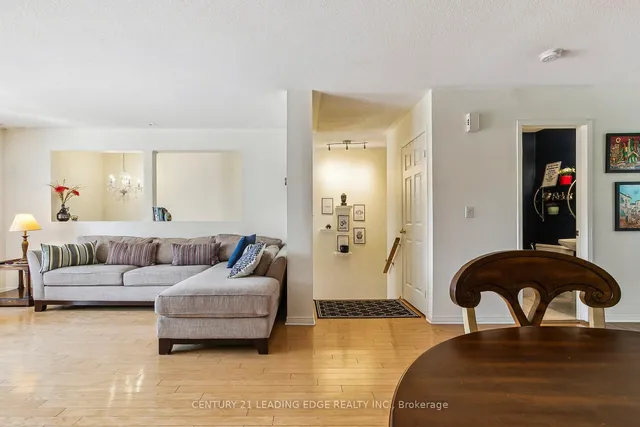 Additional image 6 of 83 Mondeo Dr Unit 201