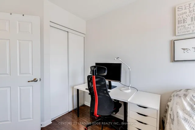 Additional image 17 of 18 DEANCREST Rd