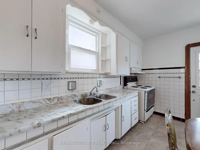 Additional image 16 of 1809 Dufferin St