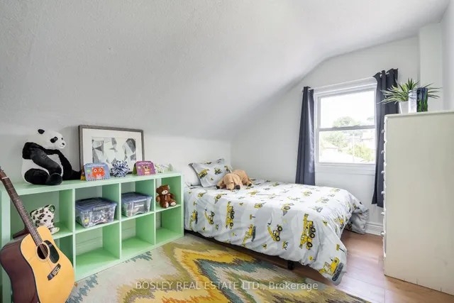 Additional image 19 of 104 Aileen Ave