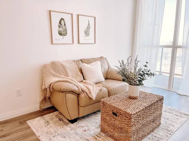 Additional image 5 of 108 Garment St Unit 2401