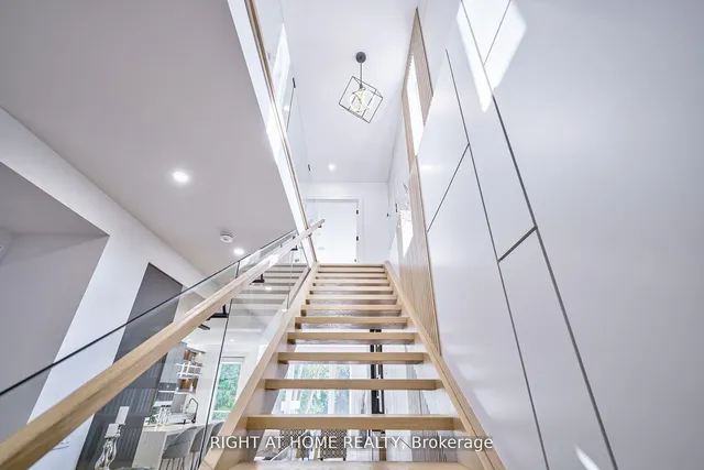 Additional image 28 of 333 Woodmount Ave