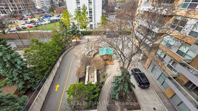 Additional image 37 of 245 Davisville Ave Unit 517