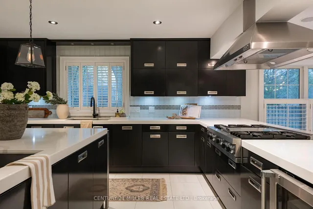 Additional image 13 of 115 Charnwood Dr