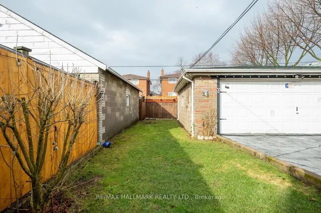Additional image 19 of 8 Vanbrugh Ave