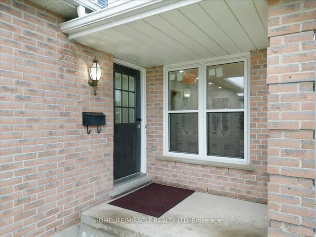 Additional image 2 of 102 Northmanor Cres