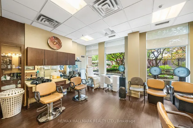 Additional image 37 of 12 Rean Dr Unit 403