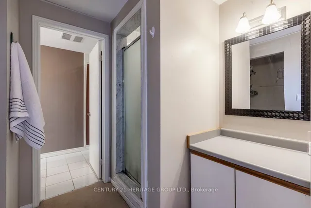 Additional image 36 of 2202 PEMBROKE Crt