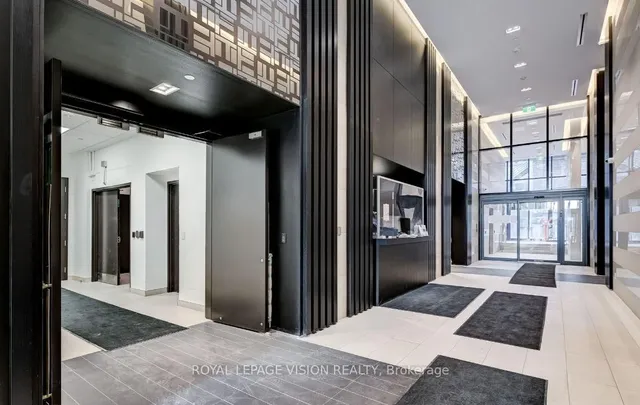 Additional image 21 of 501 Yonge St Unit 4508