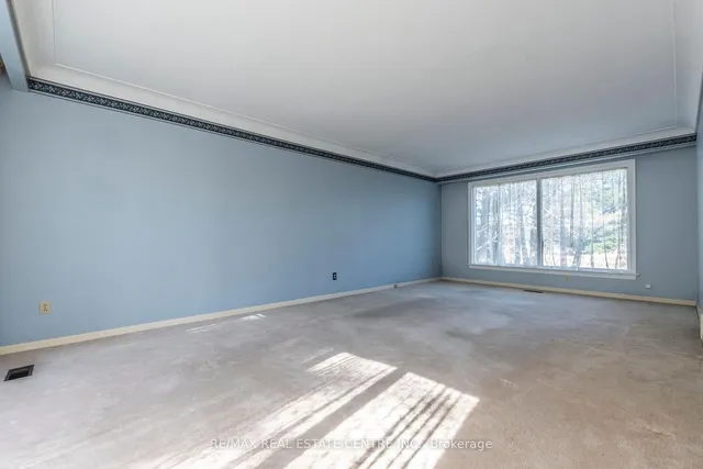 Additional image 6 of 2115 No 1Side Rd