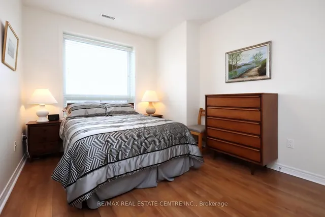 Additional image 20 of 33 Whitmer St Unit 406