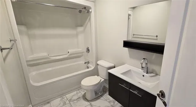 Additional image 28 of 135 James St Unit 1112