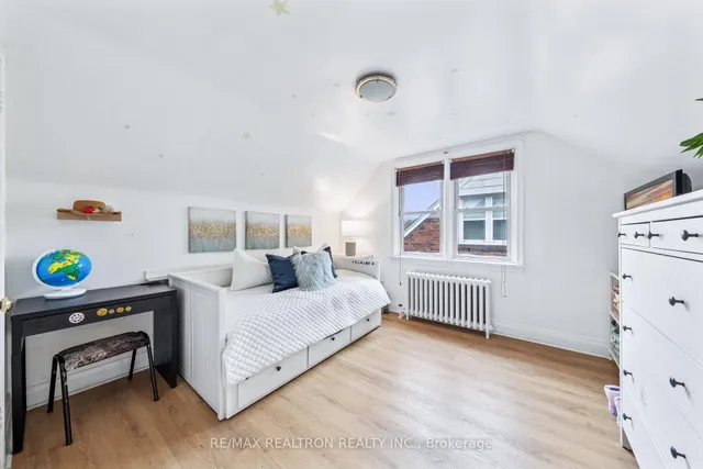 Additional image 18 of 16 Plaxton Dr