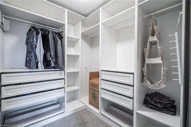 Additional image 29 of 304 Acadia Dr