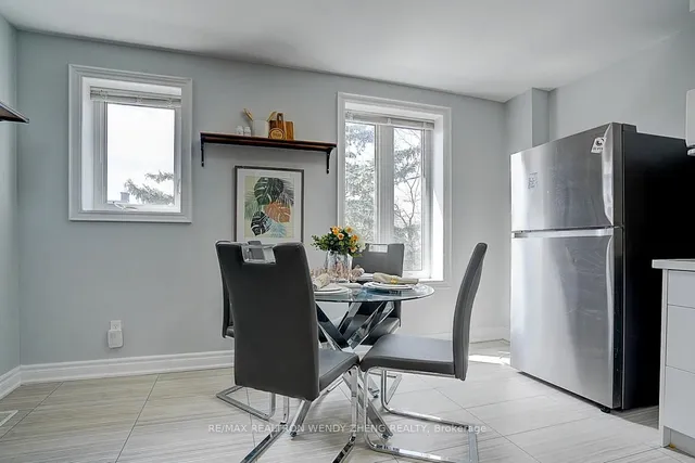 Additional image 21 of 245 Montrose Ave