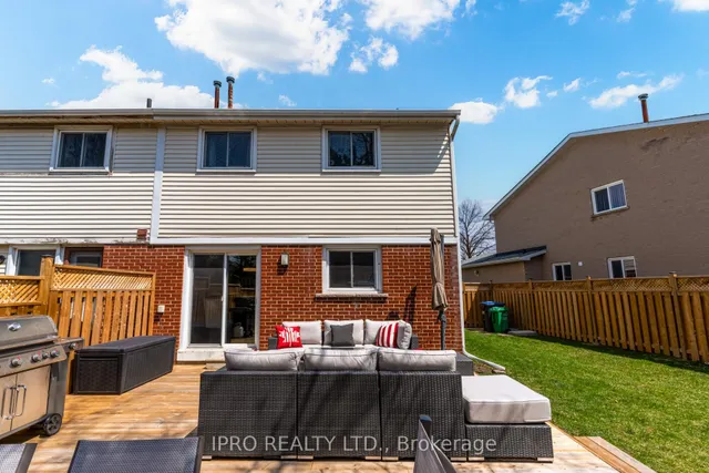 Additional image 44 of 94 Rushmore Cres